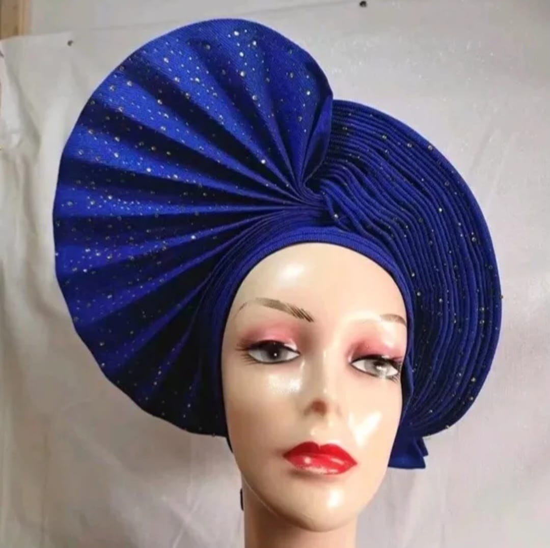 Beautiful head (Gele)